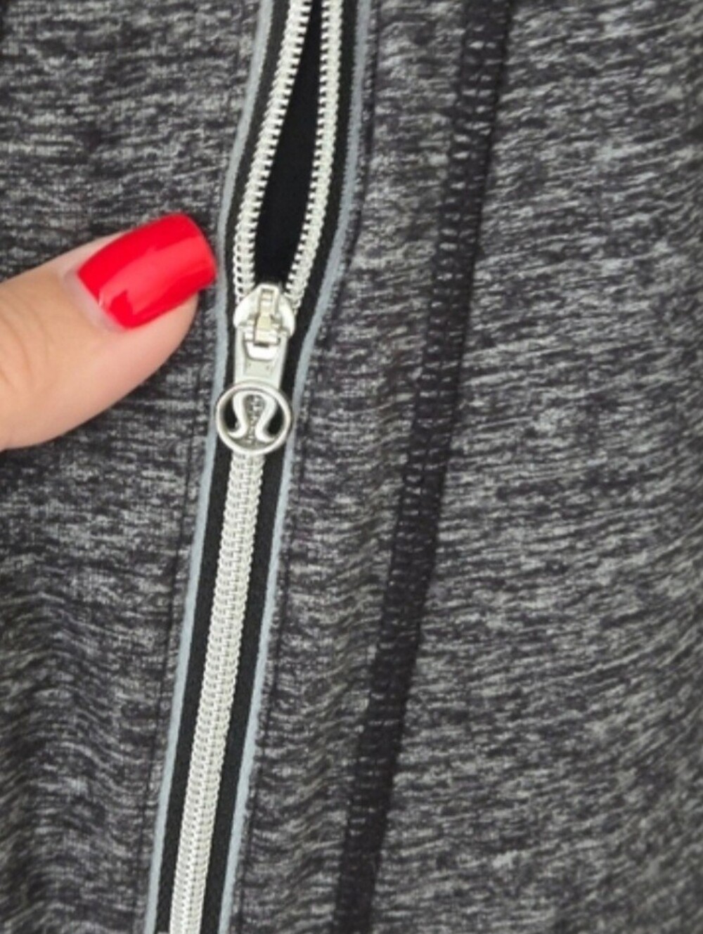Lululemon Hooddy Women - Picture 8 of 10